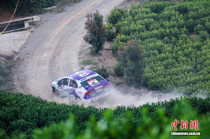 林德伟乐柯鹏斩获2025龙游拉力赛全场冠军，姚秀