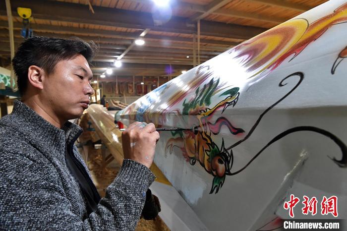 福州龙舟村非遗传承人方绍晃：传统工艺与现代