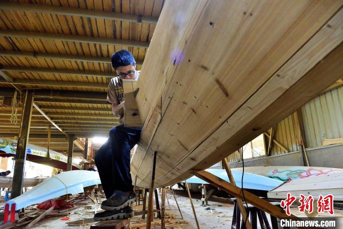 福州龙舟村非遗传承人方绍晃：传统工艺与现代